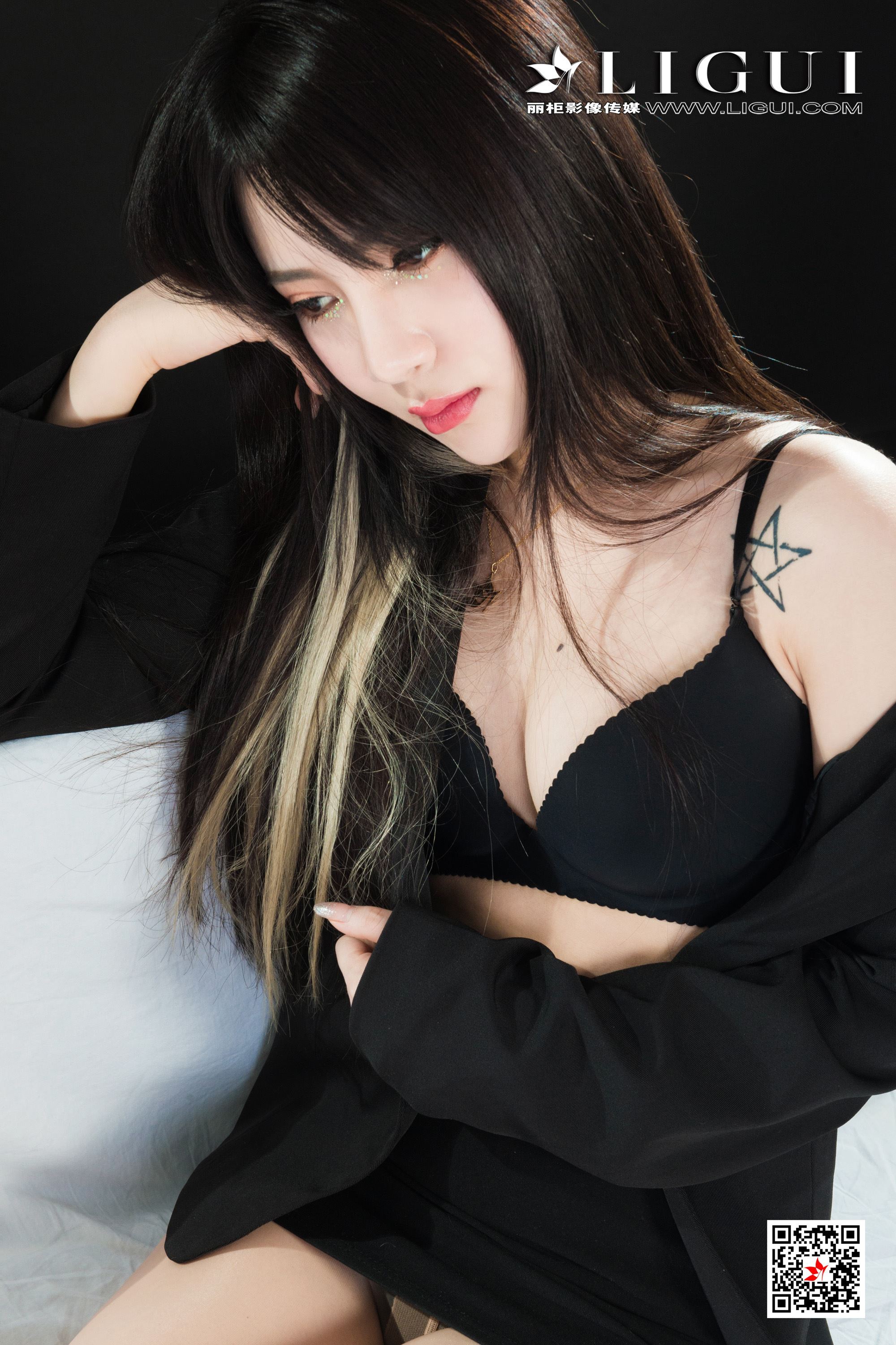 Ligui丽柜  2021.04.26 《香丝助理》小七